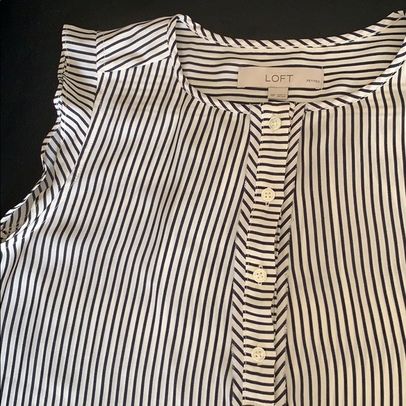 Loft No sleeve shirt - Picture 2 of 2